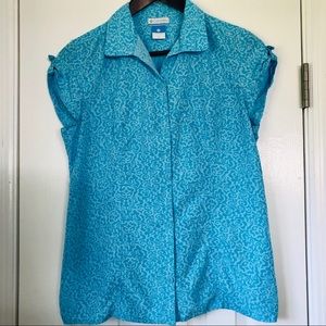 Columbia Sportswear Blue Fitted Button Down